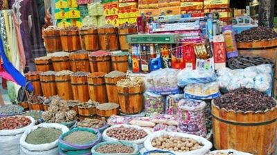 رئيس الغرفة التجارية بالدقهلية: قرار مدبولي ساهم فى تراجع الأسعار داخل الأسواق