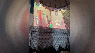 زلزال تركيا.. إمام مسجد يعرض فيلم كرتون لتهدئة الأطفال ويثير تفاعل السوشيال ميديا