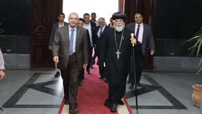 الأنبا تيموثاؤس أسقف الزقازيق ومنيا القمح يزور جامعة الزقازيق