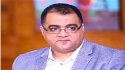 محمد الجارحي يتقدم بأوراق ترشحه لعضوية الصحفيين 