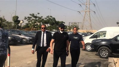 جنازة هشام سليم.. نجوم الفن يرافقون الراحل لمثواه الأخير (صور)