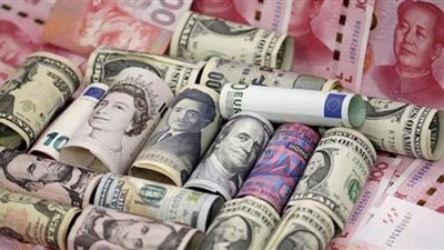 أسعار العملات الأوروبية والآسيوية مقابل الجنيه في البنوك