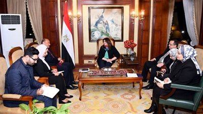 وزيرة الهجرة تبحث احتياجات الجالية المصرية في أمريكا