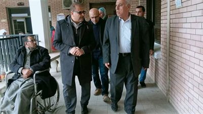 رئيس جامعة قناة السويس: الانتهاء من تجهيزات مركز رعاية صحة الأسرة بالعيادات الخارجية