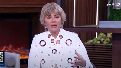 مفيدة شيحة تنفعل بسبب «حبيبك يبلع لك الزلط».. ليه يا بابا | شاهد