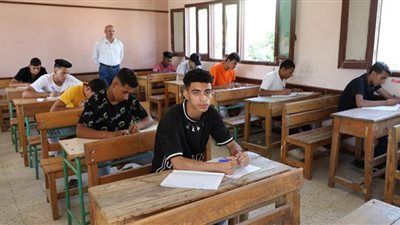 امتحانات الثانوية العامة 2023| مواصفات الورقة الامتحانية للغة العربية