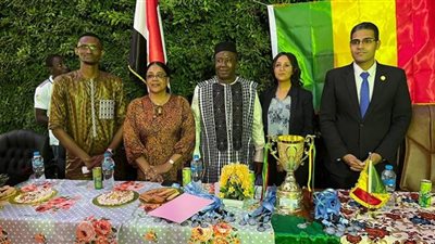 رئيسة المرأة الإفريقية تُهني سفارة مالي بعيد الاستقلال