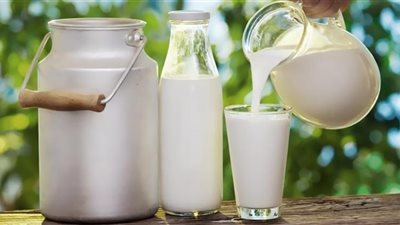 هل علينا استبعاد الحليب من النظام الغذائي