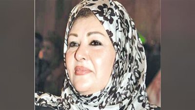 عفاف شعيب عن سر أناقتها: ربنا بيحب يشوف نعمه فبصرف واتشيك