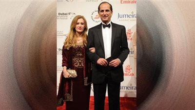 الإنترنت يكلل قصة حب هشام سليم ونادية الغالب بالزواج