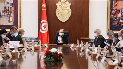 الوزراء التونسي يعتمد حزمة قرارات رئاسية