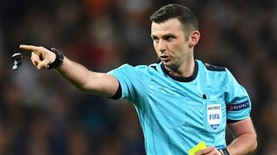 صافرة إنجليزية لمباراة السعودية والمكسيك