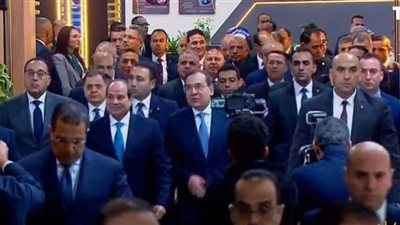 السيسي يتفقد معرض إيجيبس 2023 (فيديو)