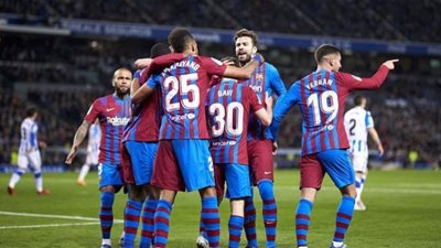 برشلونة يواجه فياريال الليلة بحثًا عن تأمين صدارة الدوري الإسباني