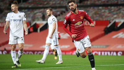 مانشستر يونايتد يواجه ليدز الليلة بالدوري الإنجليزي