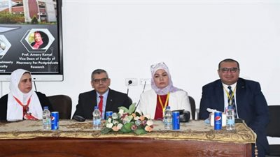 انطلاق فاعليات المؤتمر العلمي الرابع لدراسات العليا بكلية الصيدلة بجامعة قناة السويس