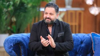 إدوارد يلتقي جمهوره في عيد الحب