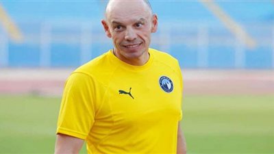 تاكيس جونياس يعلن قائمة بيراميدز لمواجهة حرس الحدود
