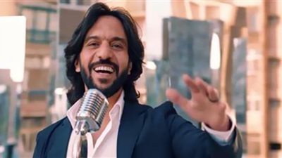 بهاء سلطان يجتاز 3 ملايين مشاهدة بـ«دلوقتي عجبناكوا».. فيديو