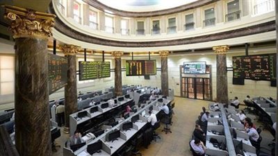البورصة تخسر11.8 مليار جنيه وسط تباين مؤشراتها في ختام تعاملات اليوم