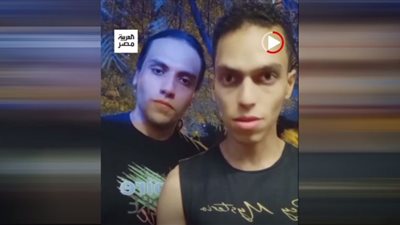 مصريان يقدمان عروضًا مبهرة للمصارعة الحرة.. فيديو