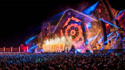 قائمة نجوم الغناء الخليجي في مهرجان مدل بيست