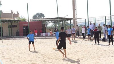 انطلاق فعاليات بطولة الكرة الشاطئية لطلاب جامعة سوهاج