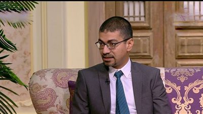 النواب والحكومة ينهيان عصر «جدعنة» الصيادلة | فيديو