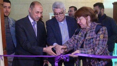 اللواء هاني أباظة يفتتح معرض 