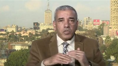 علاقة القمر بالتنبؤ بالزلزال (شاهد)