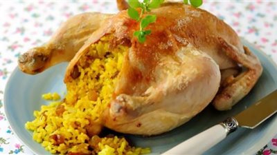 حضري دجاج بحشوة الأرز البسمتي وتمتعي بمذاق مختلف