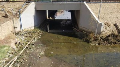 محافظ أسوان: حل جذرى لمشكلة تجمعات المياه الجوفية