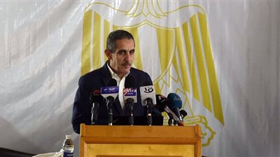 رئيس الوزراء يشاهد عرضًا تقديميًا حول المشروعات الجارية والمقترحة بالغربية