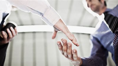 ضعف القبضة تنذر بخطر الموت في عمر مبكر.. دراسة توضح