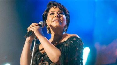 الشاب الراقص مع شيرين عبدالوهاب: اتحايلت عليا كتير