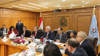 الموافقة على ميثاق الأخلاقيات الجامعية