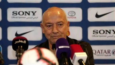 فيريرا يكشف عن رأيه في فيتوريا ومدرب الأهلي السابق