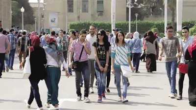 حسم ضوابط وشروط ملابس طلاب الجامعات 2022