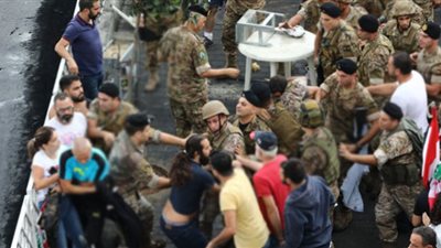 الجيش اللبناني يقبض على 37 سوريًا وعراقيًا