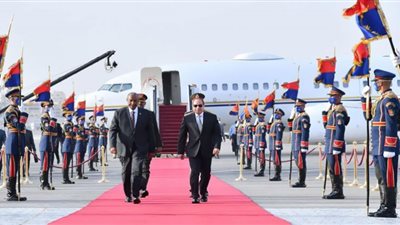 السيسي يستقبل الفريق أول عبد الفتاح البرهان في قصر الاتحادية