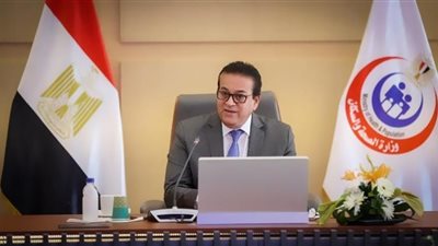 وزير الصحة ينعي الرائدة الريفية حبيبة راشد