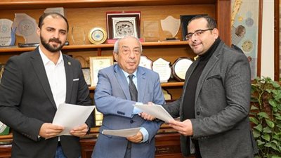 طارق النبراوي يعلن تضامن نقابة المهندسين المصرية مع نظيرتها السورية