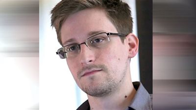 سنودن يسخر من المخلوقات الفضائية لهذا السبب