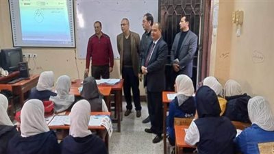 وكيل تعليم سوهاج يشدد على تفعيل الأنشطة بالمدارس