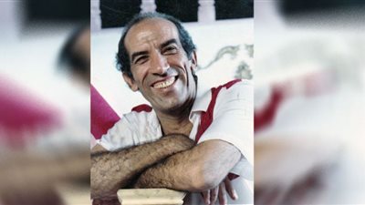 اليوم ذكرى رحيل هرم الكوميديا الفنان نجاح الموجي.. فيديو