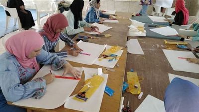 ملتقيات حرفية ومبادرة أخلاقنا حياة مستمرة بمراكز شباب الحسينية ضمن 