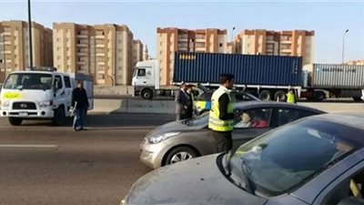 حملات مرورية بالقاهرة والجيزة لرصد المخالفات وتجنب الحوادث
