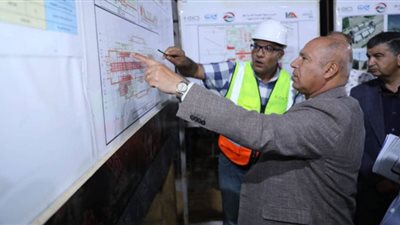 وزير النقل يتفقد محطة عدلي منصور المركزية
