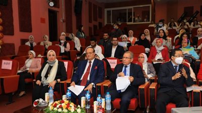 إطلاق المشروع التجريبي لتدريس اللغة الصينية بالمدارس الحكومية