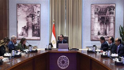 مدبولي يناقش مع رئيس اتحاد الصناعات ملفات دعم الصناعة
